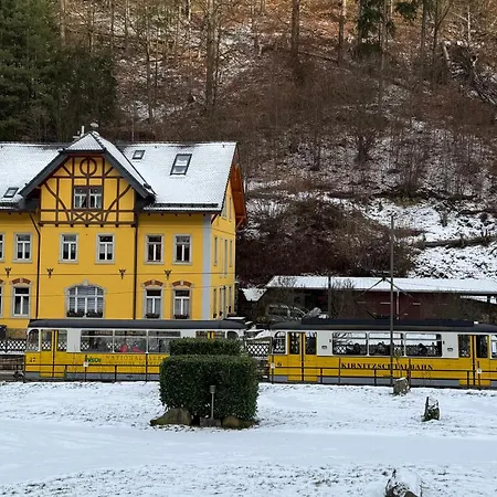 Pfaffenstein In Der Alten Foersterei *