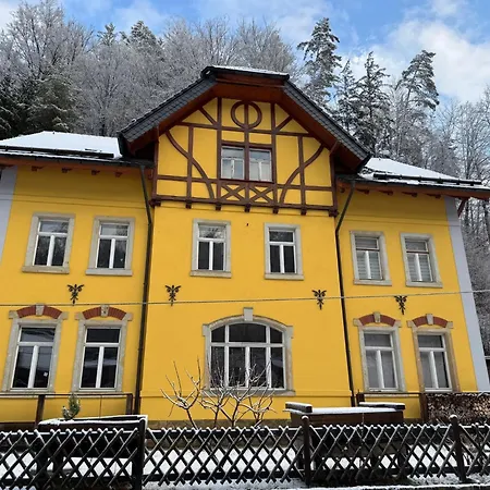 Апартаменты Pfaffenstein In Der Alten Foersterei